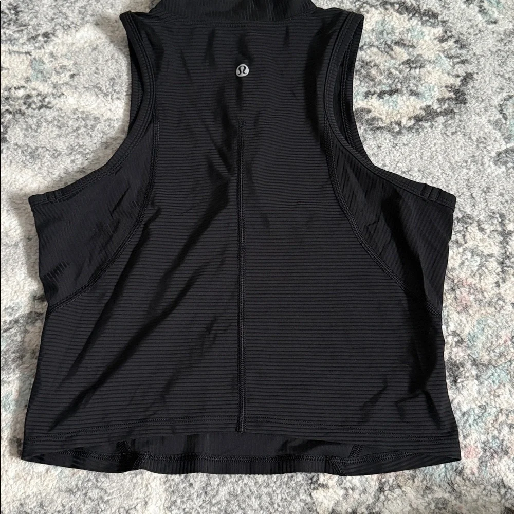 Lululemon Rib Zip-Front Cropped Run Tank Top in Black